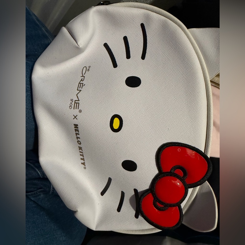 Hello Kitty White and Red Cosmetic Bag